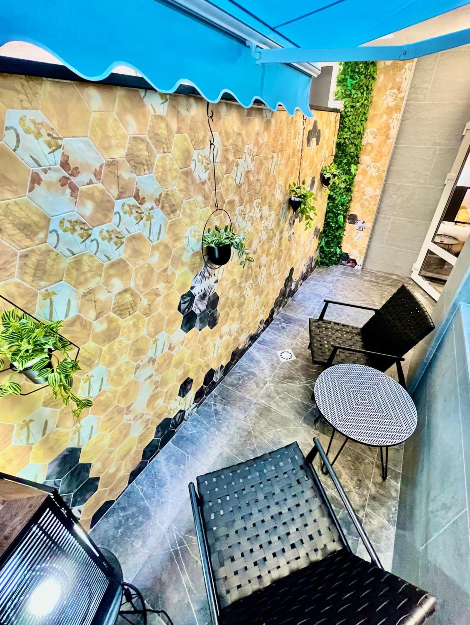 Arte Apartamento Dos Colores 阿利坎特 外观 照片